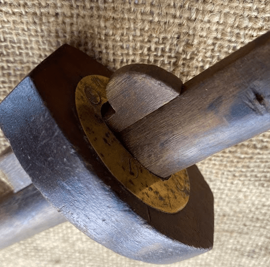 Nice Artisan Brass and Hardwood English Pattern Marking Gauge