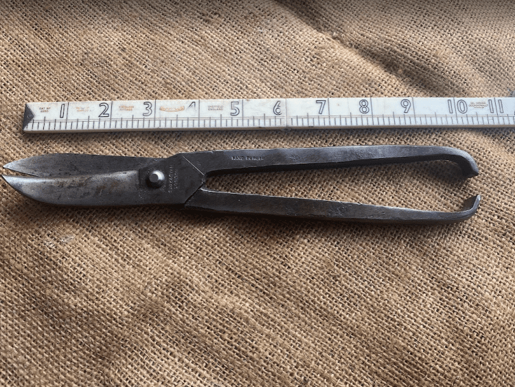Vintage Buck & Ryan curved tinsnips