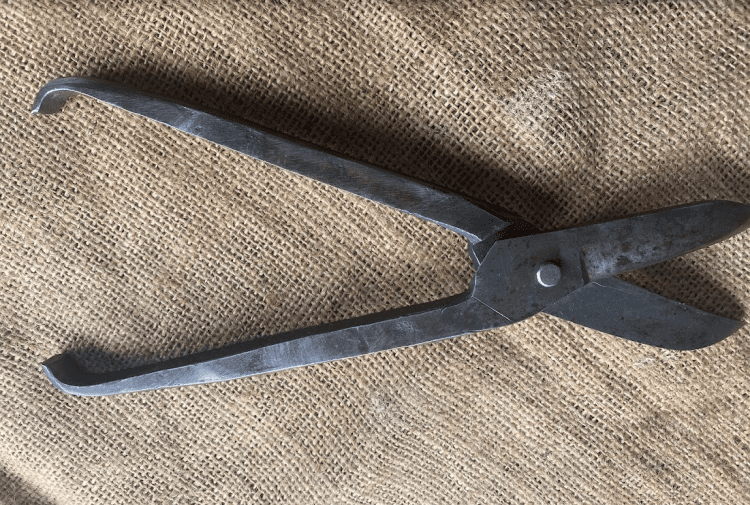 Vintage Buck and Ryan Curved Tinsnips - Image 3