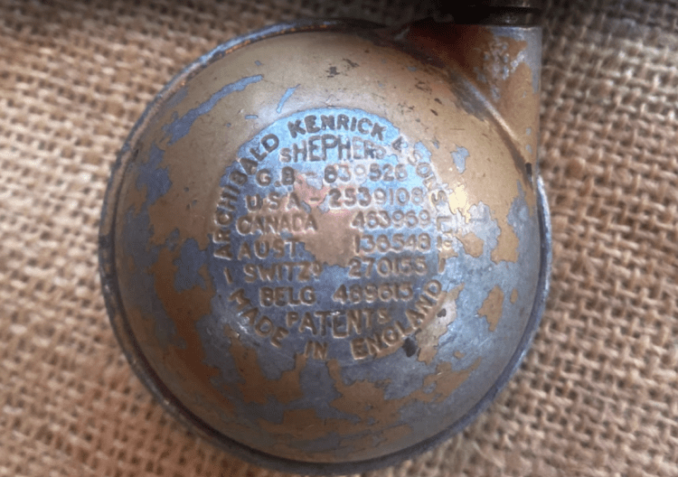 Vintage Castors x 2 by Archibald Kenrick and Sons Ltd - Image 7