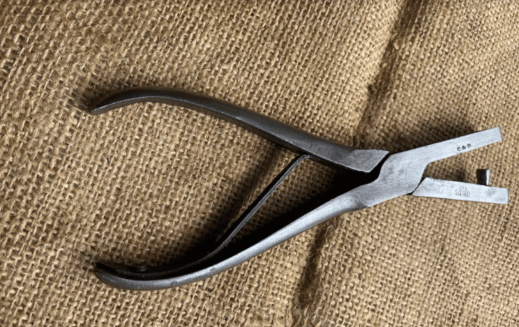 Vintage Hole Punch Pliers marked C & B - Image 4