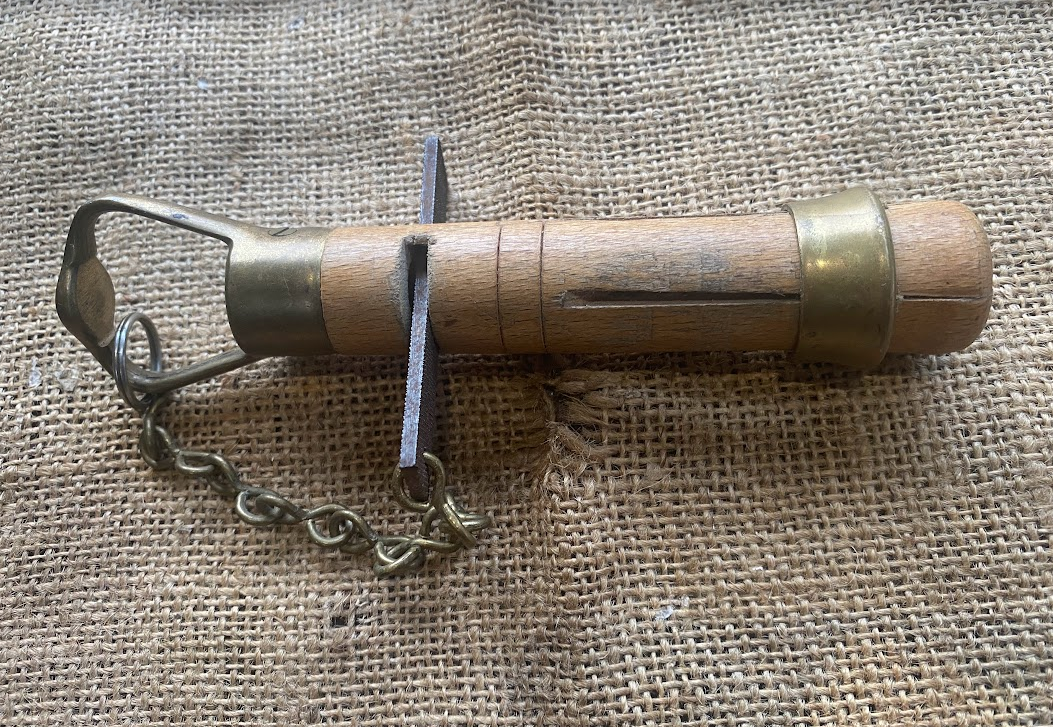 Snooker/Billiard Cue Tipping Tool