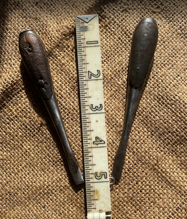 Vintage 1/4" Perfect Screwdriver - Image 3