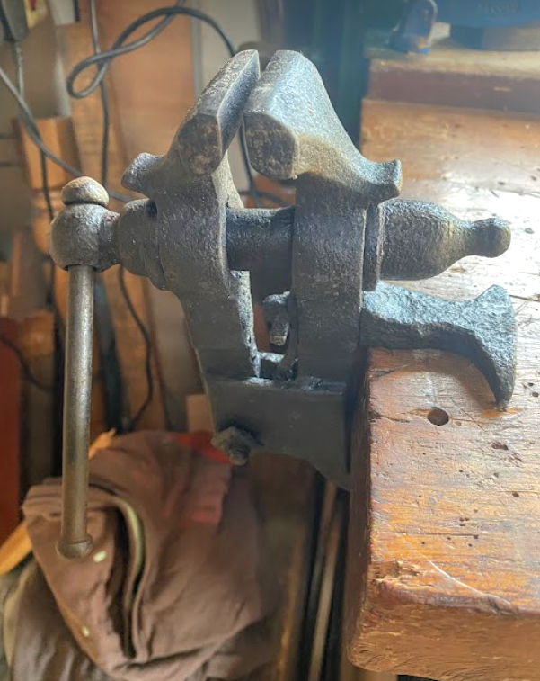 Vintage OLD Gunsmiths or Blacksmiths Bench Vice - Image 2