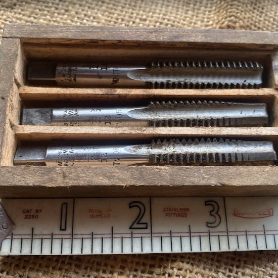 Vintage S.W.Card Manufacturing Co 1/2" Taps Whitworth