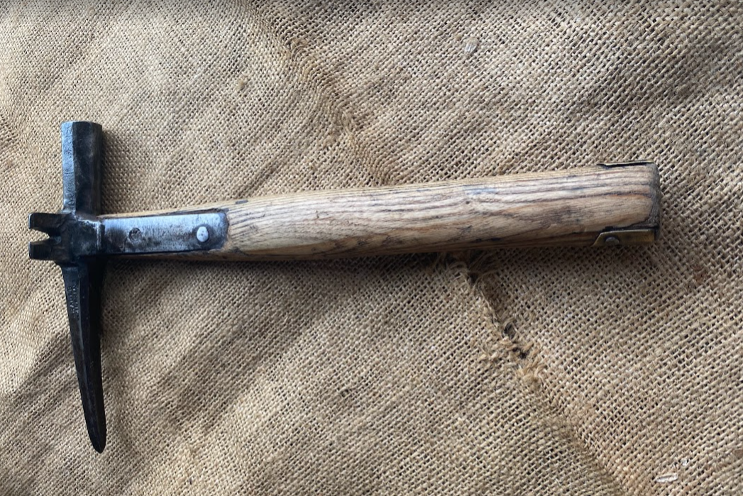 Vintage Brades Slate and Roofers Hammer - Image 2