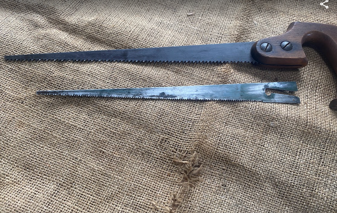 Vintage Saw Nest Multi-purpose 2 Blades - Image 5