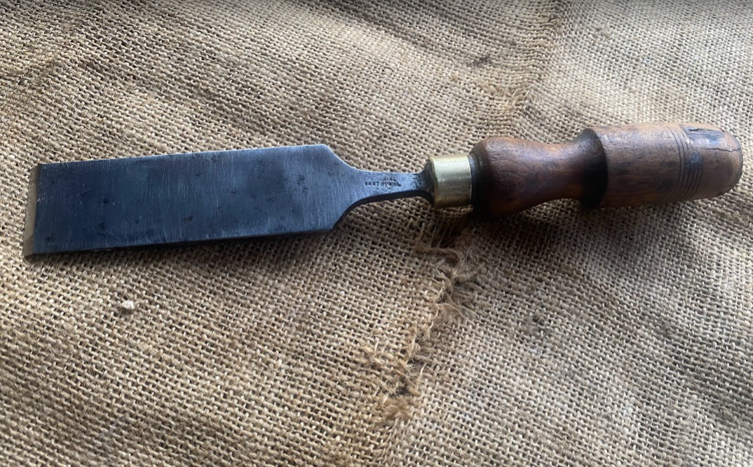 Vintage 1 1/2″ Firmer Chisel | W K & G Peace Eagle Works Sheffield