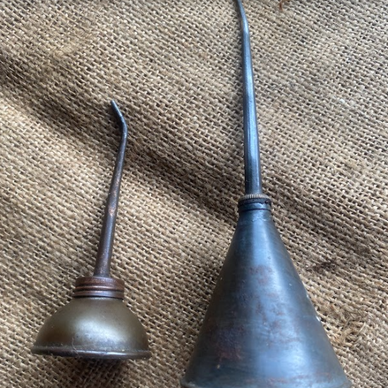 Two small vintage oilers